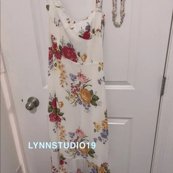 Reformation Nikita Dress Bouquet NWOT - Picture 3 of 5